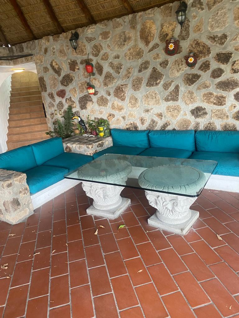 Excepcional casa familiar en Tequesquitengo